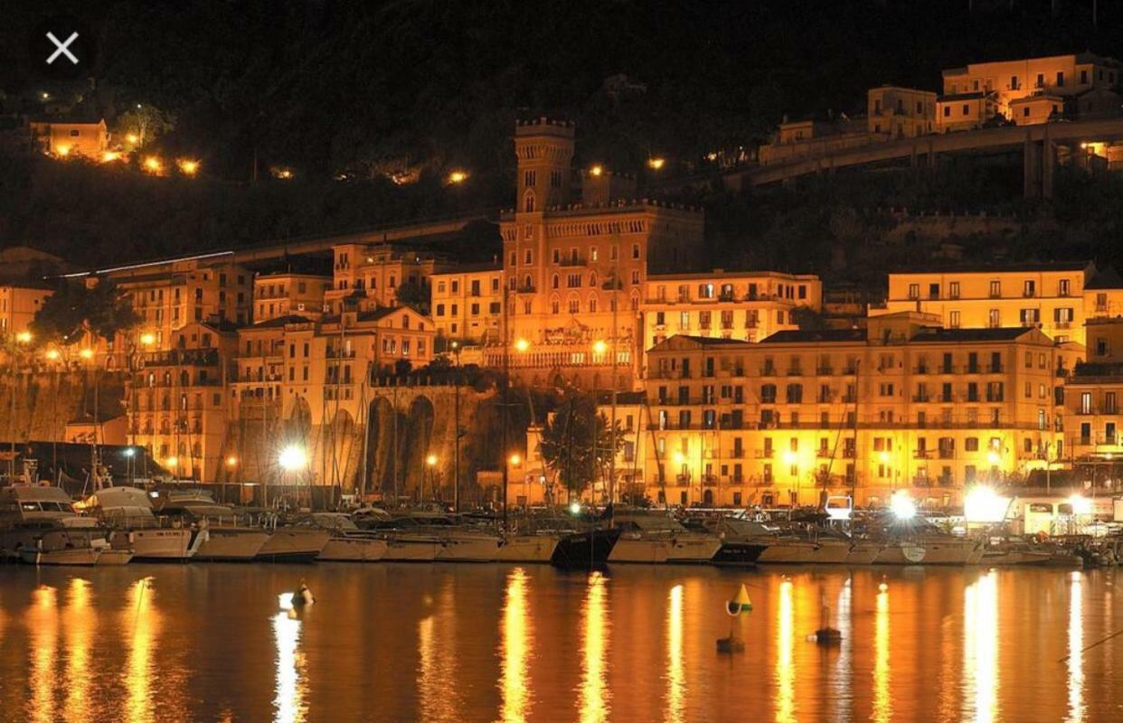 Dimora Dei Mercanti Salerno Exteriör bild