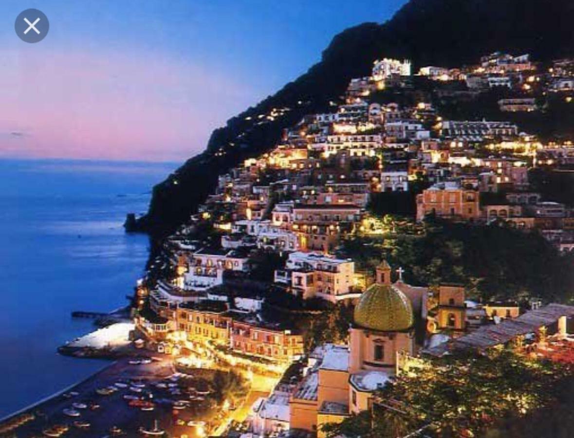 Dimora Dei Mercanti Salerno Exteriör bild